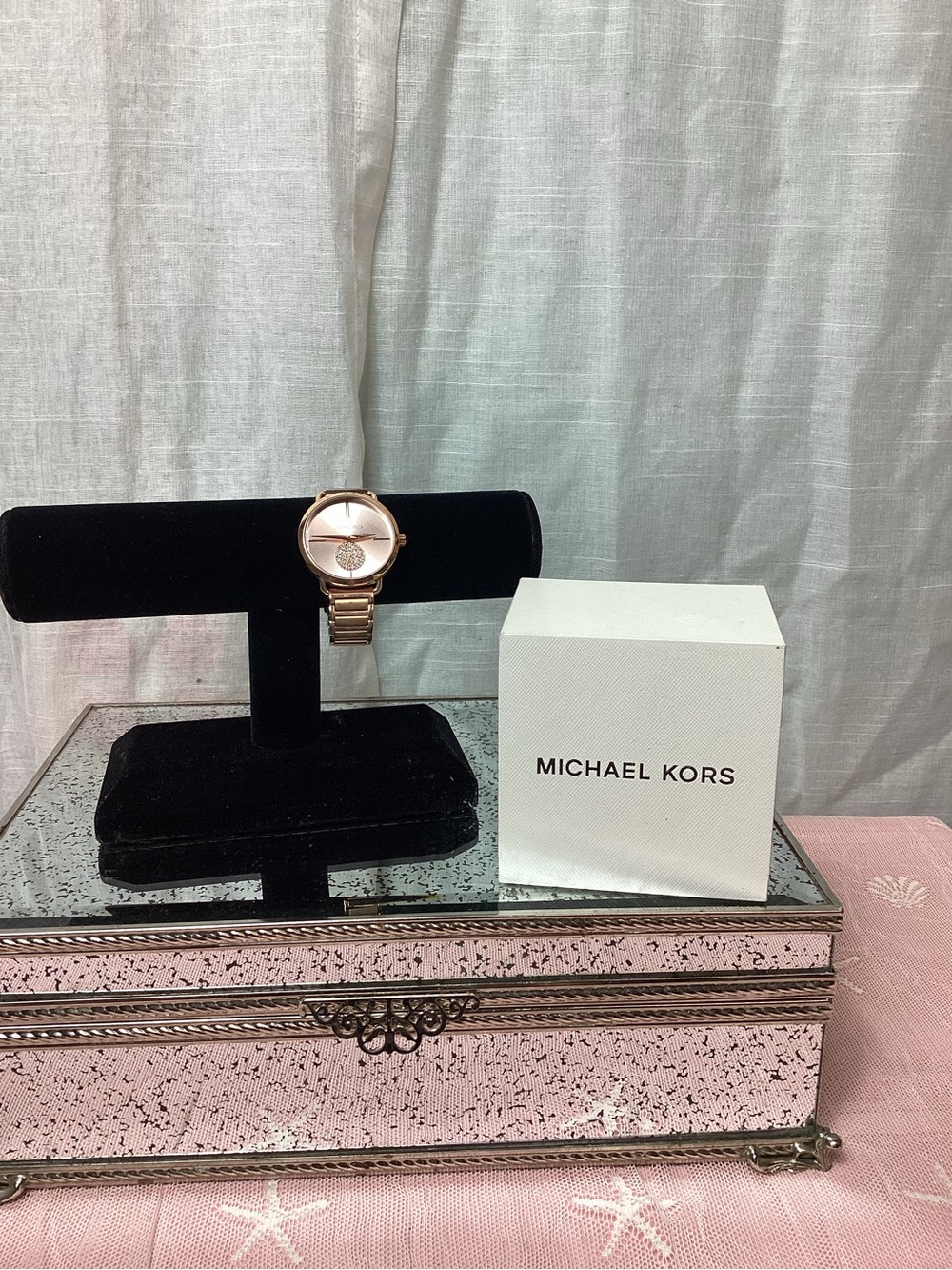 Micheal Kors 6” Portia Women’s Wrist Watch- Rose Gold